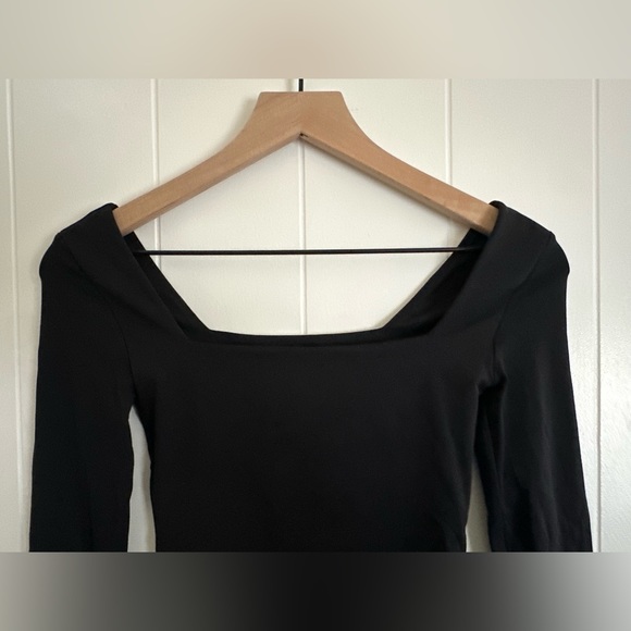 Aritzia Contour Squareneck Longsleeve Bodysuit - Picture 12 of 14